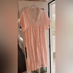 Elegant Pink V-Neck Dress